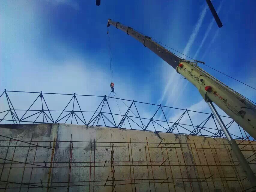 义乌食堂网架结构工程